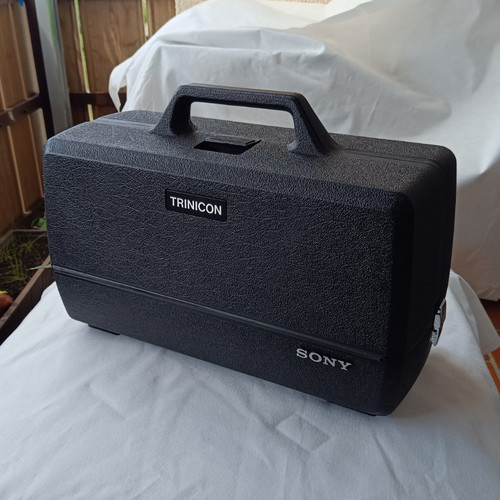 Sony trinicon hvc - sony,