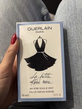 GUERLAIN La petite Robe Noire