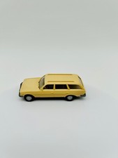 Wiking Modell 1:87 Mercedes 250 T