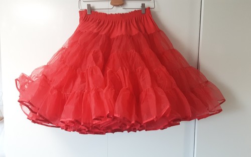 Petticoat square dance - petticoat/,