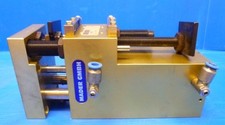 Mader HE-6-75 pneumatische Hubeinheit 75mm 220 N Linearanrtieb Schunk Handling