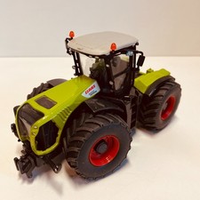 SIKU - Claas Xerion 5000 - 21,5 cm lang - AKZEPTABEL für Bastler   #3543