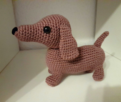 Amigurumi dackel braun - dackel,
