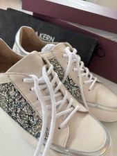 Neu mit Karton: Tanzsneaker