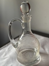 VINTAGE:  schöne GLAS KARAFFE