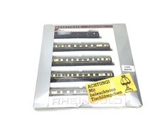 Hobbytrain N 20500 Personenwagenset 5-tlg. Reisezugwagen "Rheingold" DB / Licht