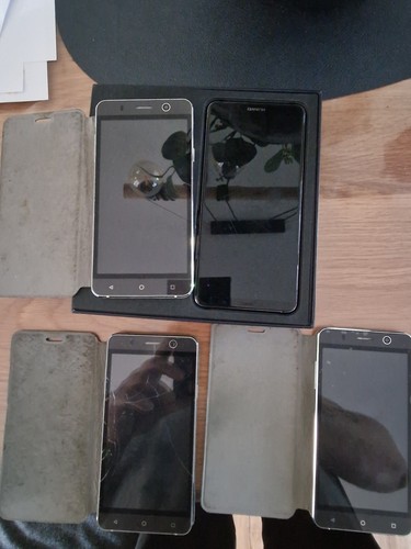 Smartphone defekt - 4,