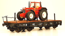 Roco H0 4achs. Schwerlastwagen "Rlmmp" DB Ep. IV + Wiking Traktor