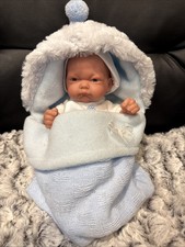 A. Juan Lebensechte Babypuppe