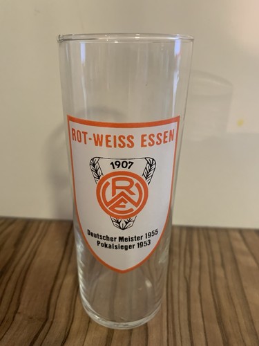 Rot weiss essen altes - -,