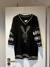 Shirt Schwarz mit Hasenprint