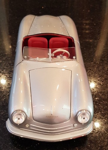 Modellautos maisto - 1:18,