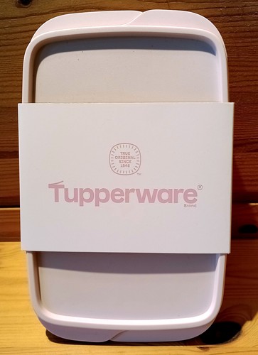 Tupperware lunchbox medium - tupperware,