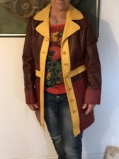 Design Ledermantel von AVA’s Couture, Bordeaux Gelb, Mehrfarbig, Größe 38-40