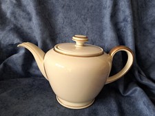 Teekanne, Porzellan, von Beyer & Bcck, Volkstedt Elfenbein, weiß mit Goldrand