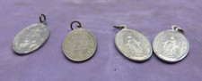 Kleine  Anhänger Kettenanhänger silberfarben  4 Stück religiöse Motive