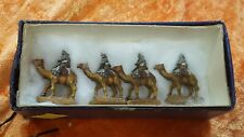Hinchliffe: 4x Kolonialsoldat mit Kamel, guter Zustand gut bemalt