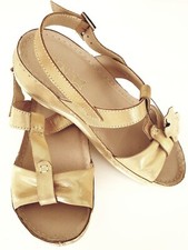 Leder Sandaletten gold