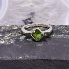 Peridot Ring, 925er Silber, Edelsteinring (22669), grün, Edelsteinschmuck