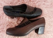 NEUWERTIGE LEDER SCHUHE MARKE