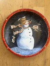 Großer bunter Teller