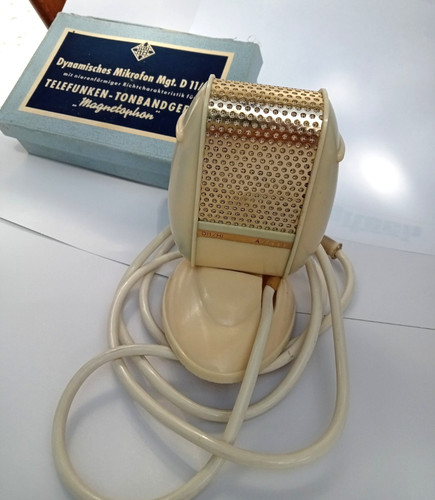 Mikrofon telefunken d11 - ,