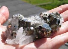 Pyrit mit Bergkristall 113g, Kalimantan / Indonesien