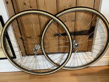 Campagnolo Record Naben auf