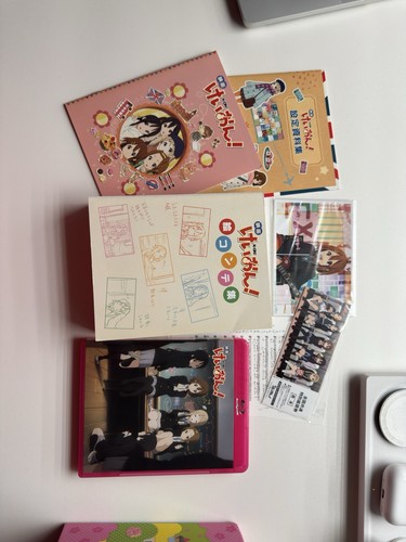 The movie first press - -,
