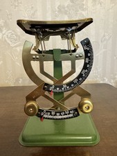 Antike mechanische Feinwaage /