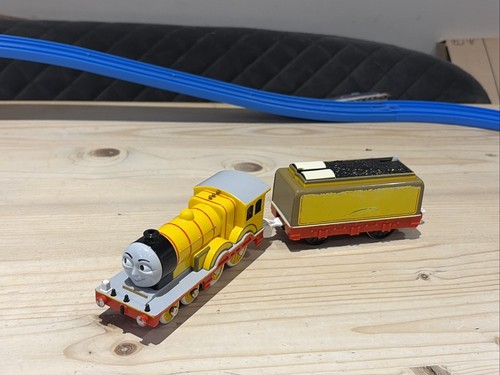 Thomas trackmaster molly - thomas,