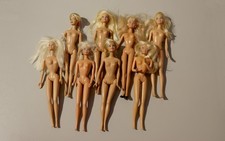 8 stk. ältere Barbie Puppen