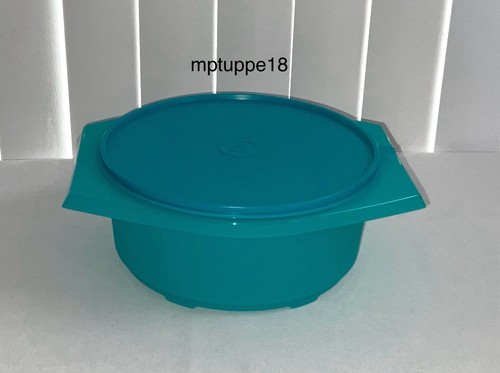 Brand new tupperware large - ✅,