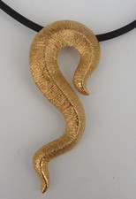 Neugablonz: Kautschuk Collier mit Emaille Design der 1990er Jahre (122910)