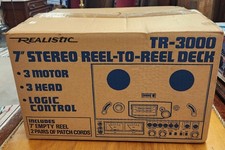 Vintage 1980s Realistic 7"