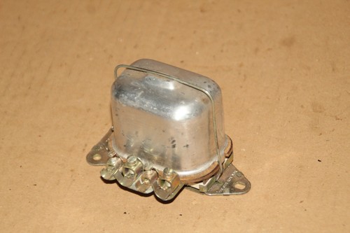 Ddr regler 220w wartburg - 6v,