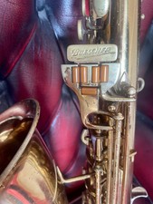 Buescher Aristokrat "Art Deco"