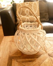 Windlicht Laterne im Shabby Look geweißt mit Glaseinsatz Rattan