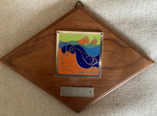 Kieler woche plakette 1975 auf - plakette,