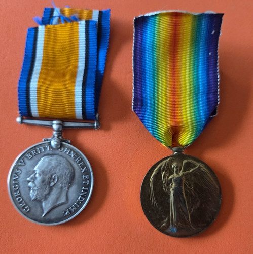 Welsh medals 47804 - ww, medals,