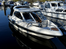 Luxus Kabienen Sportbooot Flipper OC 630