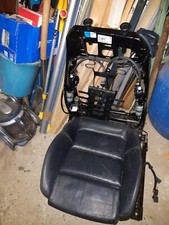 Audi A4-8H Cabrio -B6 Ledersitz unterteil  elekt.vorne links Fahrer