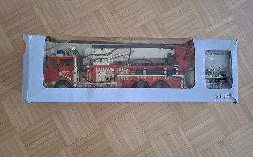 Feuerwehr auto feuerlöschzug - auto,