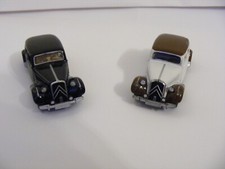 Siku  1471  2 mal  Citroen  Traction  Avant siehe Bilder