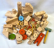 Holzspielzeug MATADOR ca. 3 kg Konvolut diverser Teile von 60er/70er und 2000er