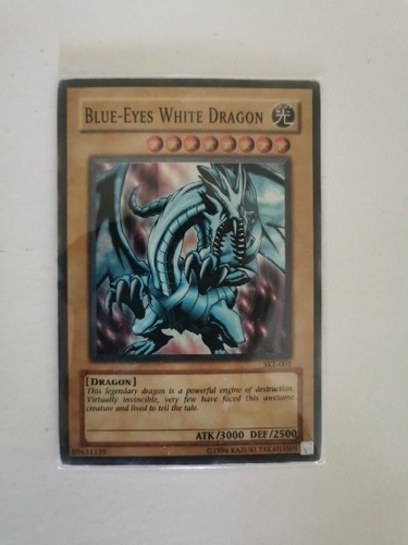 Blauäugiger weißer - yu-gi-oh,