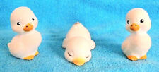 3 kleine Süße Entenkücken Osterkücken Osterdeko Ostern Keramik Weiß Konvolut