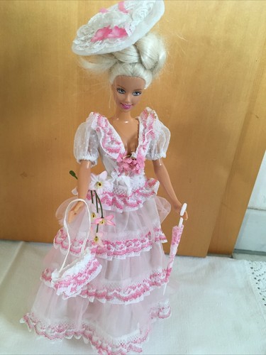 Barbie kleid stufen barock - barbie,