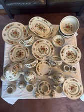 Geschirr Ess- & Kaffeeservice