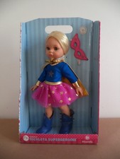 Paola Königin Nicoletta Puppe